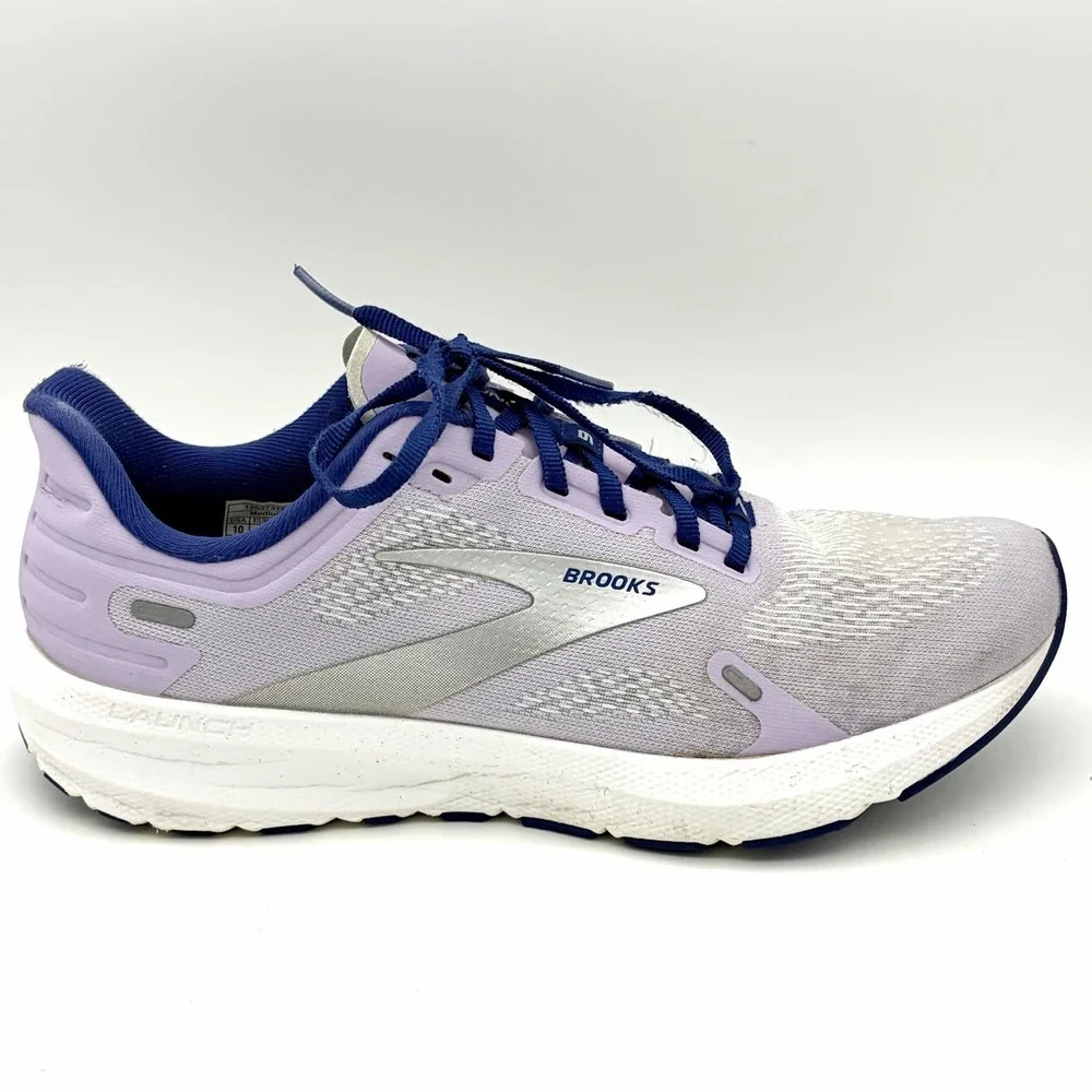 Brooks launch women